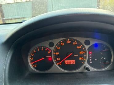 Honda Stream: 2001 г., 2 л, Бензин