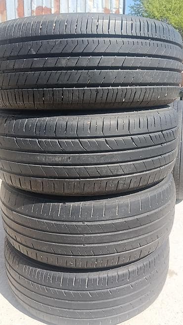 Комплект летних шин, 4 шт. Размер: 215/55 R17 Индекс нагрузки: 94