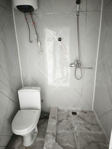 сдаю дом район киркомстром: 35 м², 2 комнаты — 4