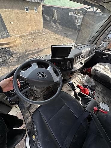 s 221: Грузовик — 8