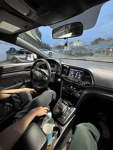 киа к7 2017: Hyundai Elantra: 2017 г., 1.6 л, Автомат, Бензин, Седан — 5