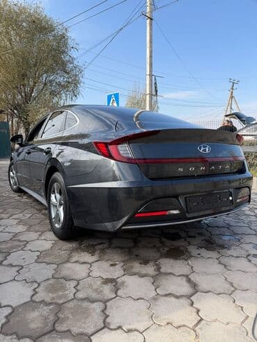 передвижной дом: Hyundai Sonata: 2021 г., 2 л, Автомат, Газ, Седан — 11