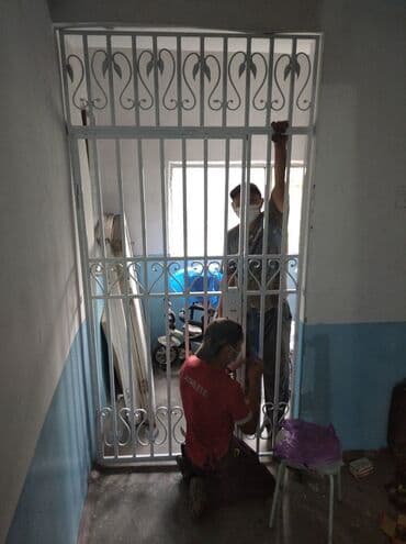 маленькая мантышница: Будка для собаки. Вальер для собак Мусорный бак. Перила. Тапчан — 24