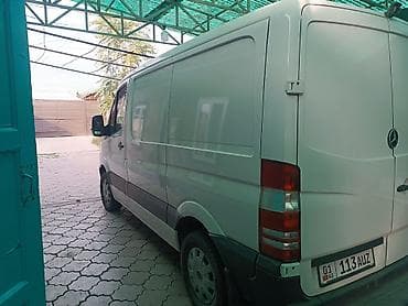гурзавой спринтер: Mercedes-Benz Sprinter оформлен грузо посажир — 6