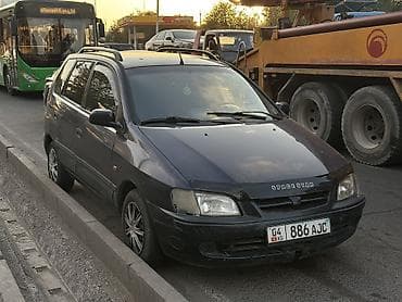 Mitsubishi Space Star: 1999 г., 1.6 л, Механика, Бензин, Хэтчбэк — 1