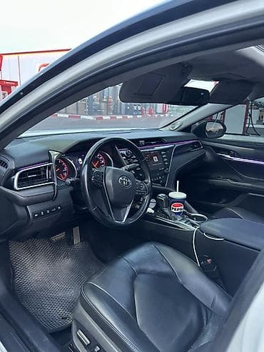 corolla 2016: Toyota Camry: 2018 г., 2.5 л, Автомат, Бензин, Седан — 8