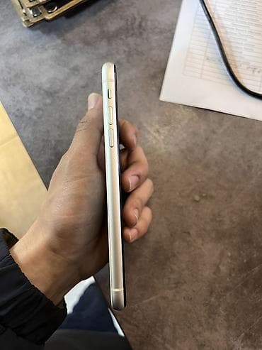 купить дисплей на айфон 11: IPhone 11, Б/у, 128 ГБ, Белый, 73 % — 2