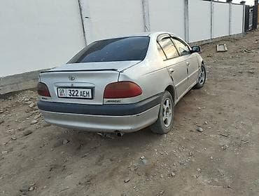 Toyota Avensis: 2002 г., 2 л, Ручные, Дизель — 4
