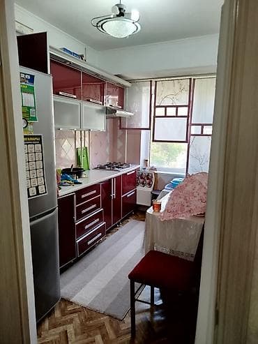 flat osh: 3 комнаты, 65 м², Индивидуалка, 3 этаж — 8