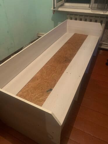 Характеристики: 	•	Тип: Односпальная кровать 	•	Материал: 	•	Каркас