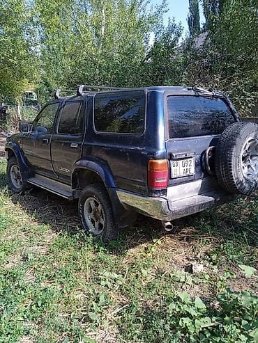 Унаа сатуу: Toyota Hilux Surf: 1993 г., 3 л, Кол менен иштөөчү, Дизель, Жол тандабас — 1