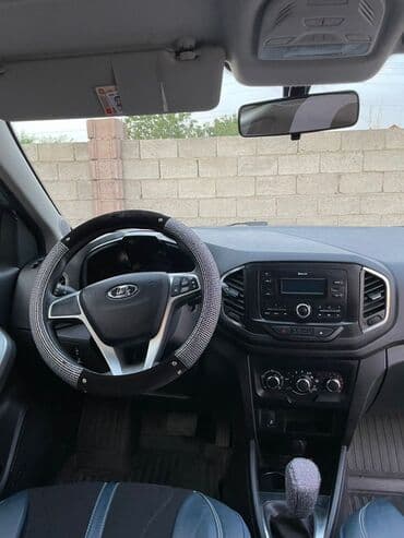 лада приора бишкек цена: Серебристый хэтчбек LADA 55,000 пробег машина без вложений в идаеле — 3