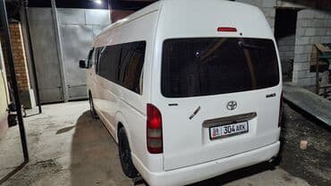 Toyota Hiace: 2008 г., 2.7 л, Механика, Дизель, Бус — 3