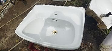 три уголник: Раковина для ванной, Особенности: Глянцевое, Овальная форма, Материал: Керамика — 1