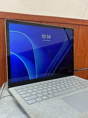 Ноутбук Microsoft Surface Laptop - Экран: 13.5", сенсорный PixelSense
