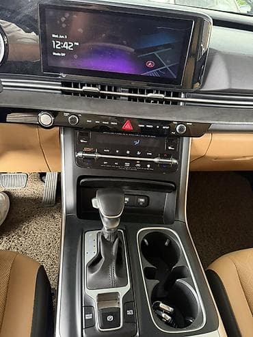 кив карнивал: Kia Carnival: 2020 г., 2.2 л, Автомат, Дизель, Минивэн — 10