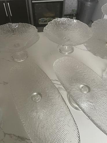 охранная бутка: Набор сервировочной стеклянной посуды для десертов и закусок. Состав — 3