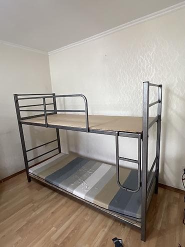 used bed: Двухъярусная кровать, Б/у, Раскладной — 1