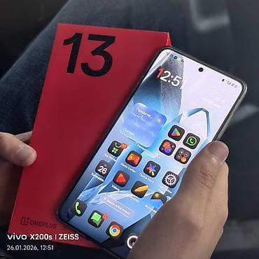 nokia 500: OnePlus 13, цвет - Белый — 2