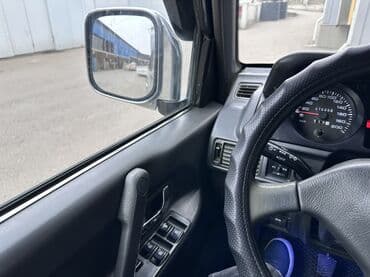 audi a4 2008: Mitsubishi Pajero: 1995 г., 2.5 л, Механика, Бензин, Внедорожник — 9