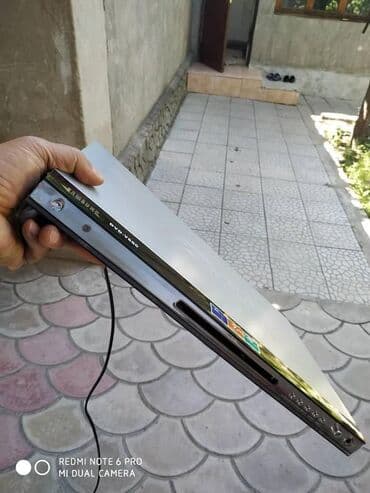 Продаю диведи 2шт хорошее состояние 
1000 1шт