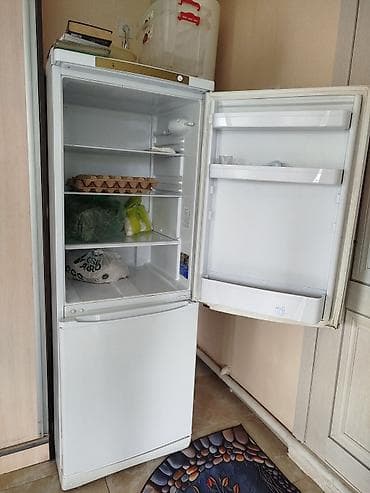 Холодильник Indesit, Двухкамерный — 3