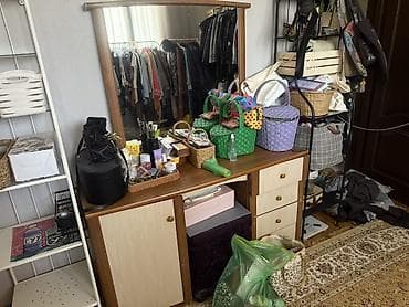 Мебельные гарнитуры: Спальный гарнитур, Б/у, Шкаф, Двуспальная кровать, Комод — 7