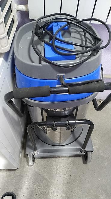 моющие пылесосы: Промышленный пылесос RUSSMASH (РуссМаш) для сухой и влажной уборки — 4