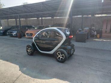 електронный самокат: Электрический Renault Twizy - Компактный городской электромобиль с — 5