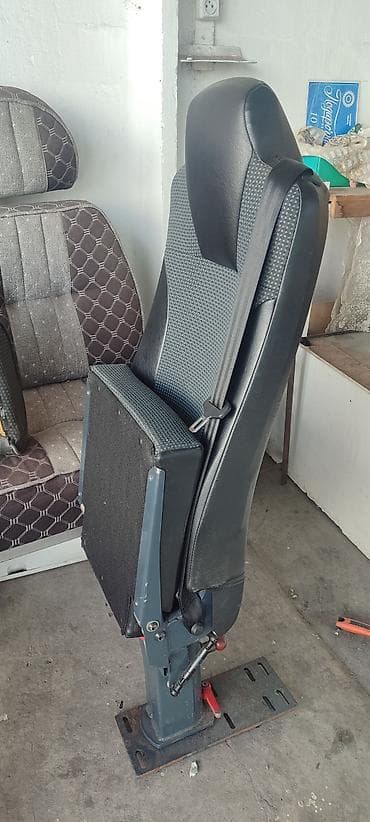sp 4: Автобусное сиденье, Кожа, Mercedes-Benz 2010 г., Б/у, Оригинал, Германия — 4