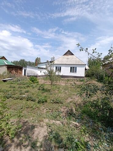 продается дом село ленинское: Дом, 100 м², 5 комнат, Риэлтор, Старый ремонт — 1