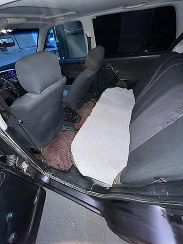 6: Volkswagen Golf: 1993 г., 1.6 л, Бензин, Хэтчбэк — 5