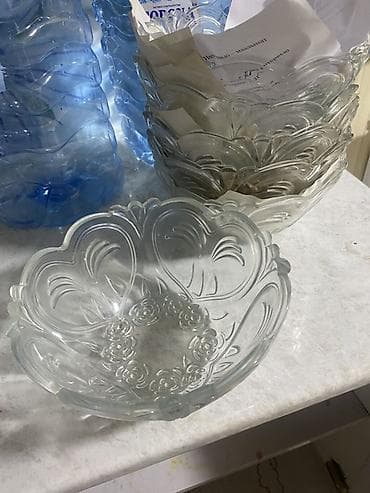 Стеклянные салатницы/миски - Материал: прозрачное стекло. - Два вида at lalafo.kg Стеклянные салатницы/миски - Материал: прозрачное стекло. - Два вида