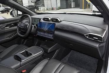 wuling mini ev: Dongfeng : 2025 г., Автомат, Гибрид, Кроссовер — 4