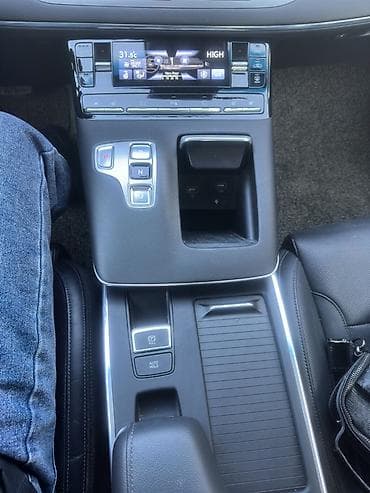 Hyundai Grandeur: 2020 г., 2.4 л, Автомат, Гибрид, Седан — 5