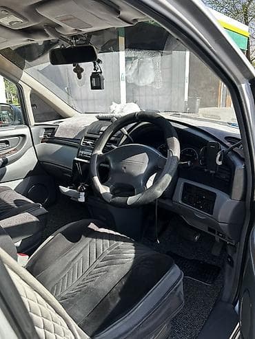 mersedes e320: Nissan Presage: 1998 г., 2.4 л, Автомат, Бензин, Минивэн — 9