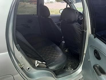 арзан машине: Daewoo Matiz: 2004 г., Кол менен иштөөчү, Хетчбек — 3