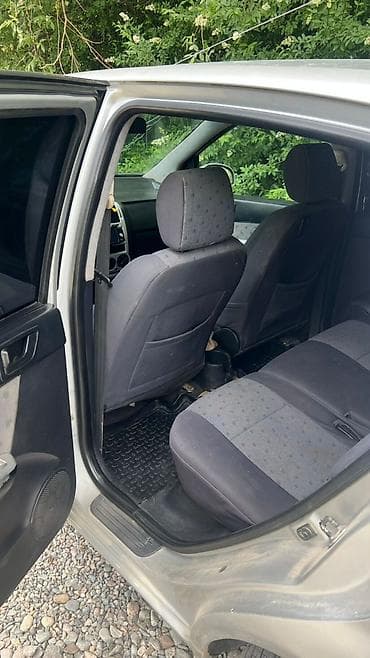 Продажа авто: Hyundai Getz: 2003 г., 1.4 л, Механика, Бензин, Хэтчбэк — 6