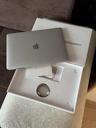 Ультрабук, Б/у, Apple M1, ОЗУ, RAM: 8 ГБ, В рассрочку