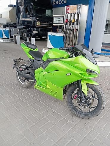 Спортбайк Kawasaki, 350 куб. см, Электро, Взрослый, Б/у — 4