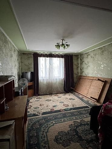 Кыймылсыз мүлк: Срочно продается уютный и просторный частный дом, идеально подходящий — 3