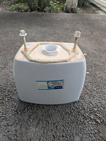 solutions third edition: Унитаз-компакт с крышкой и сиденьем + арматура бачка - Материал — 5