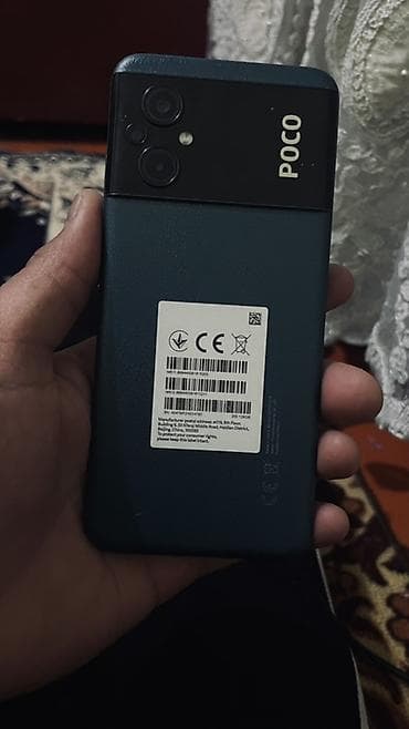 honor 40: Poco M5 — 2