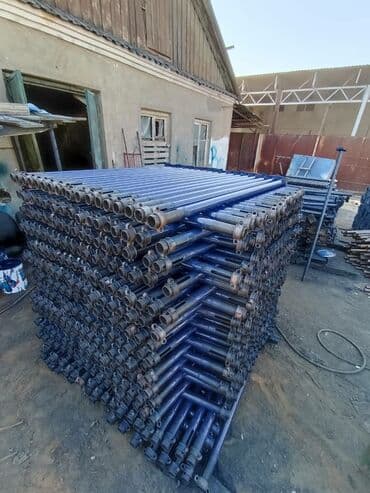 лестница на второй этаж в частном доме купить: Телескопические стойки Дрэк Монолитная стойка Стойки для — 1