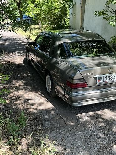 мерседес спринтер бортовой грузовой: Mercedes-Benz W124: 1994 г., 3.2 л, Автомат, Газ, Седан — 3