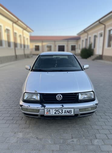 купить литые диски на ниву бу: Volkswagen Vento: 1995 г., 1.8 л, Седан — 1