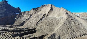 техника для сада: Щебень и песок для строительных работ песок мытый 450 сом за тонну — 7