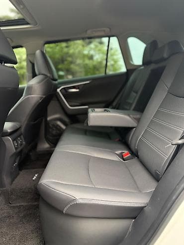 электромобиль кроссовер цена: Toyota RAV4: 2021 г., 2.5 л, Автомат, Гибрид, Кроссовер — 7