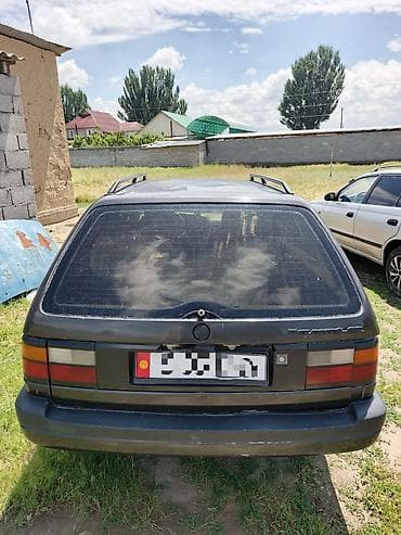 правое крыло фит: Volkswagen Passat Variant: 1989 г., 1.8 л, Механика, Бензин, Универсал — 4