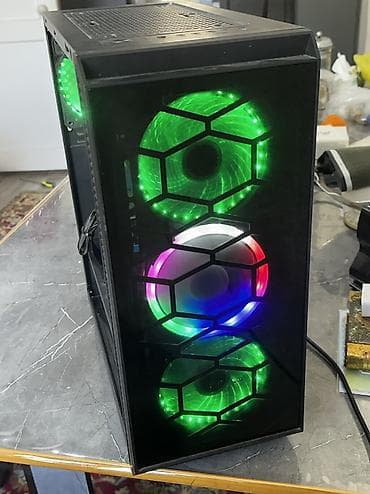 продаю комп: Компьютер, ядер - 10, ОЗУ 16 ГБ, Игровой, Б/у, Intel Xeon, AMD Radeon RX 580, NVMe — 1